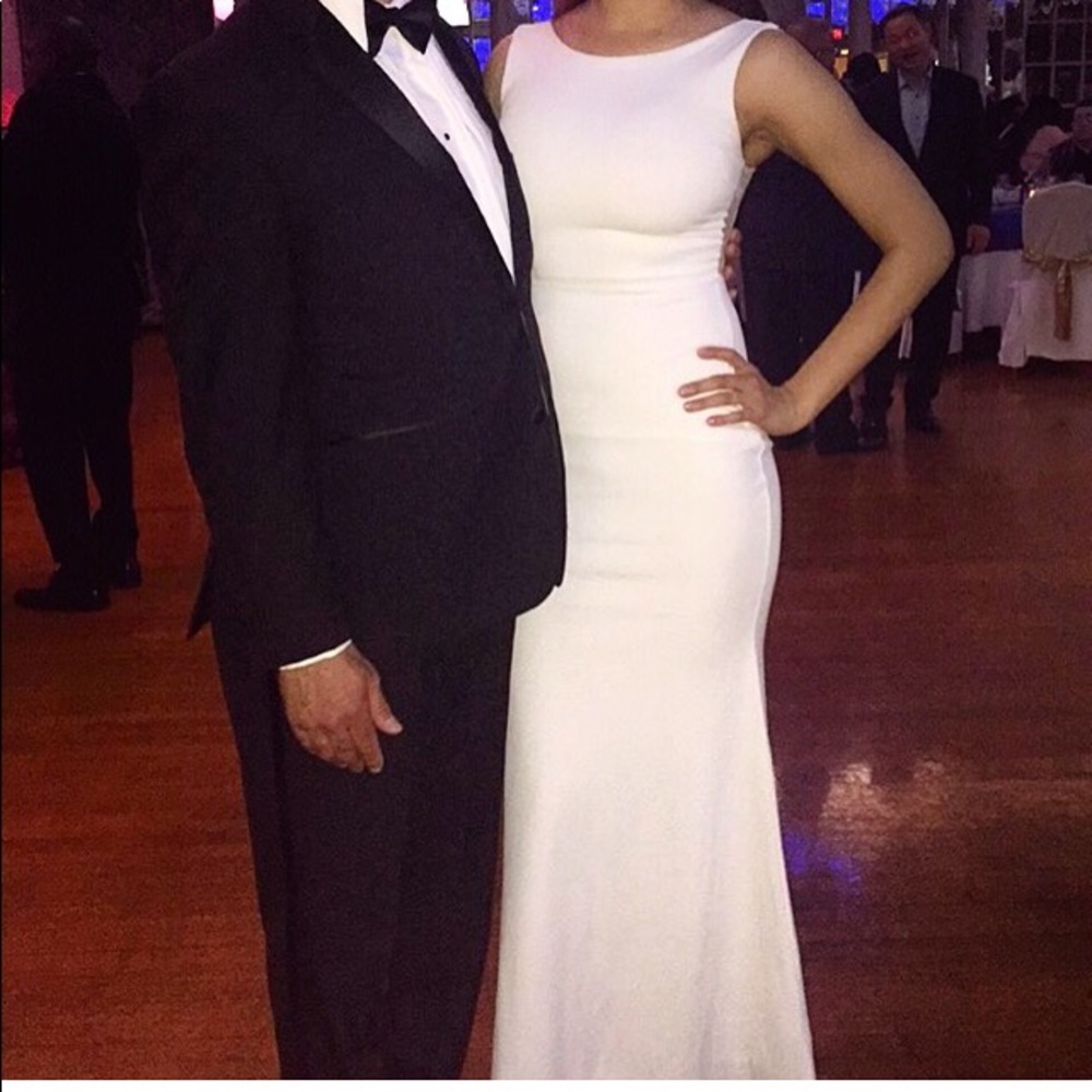 White gown with pearly back